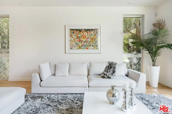 $24,675 | 1723 South Durango Avenue, Los Angeles, CA 90035