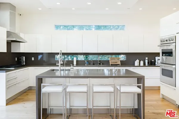 $24,675 | 1723 South Durango Avenue, Los Angeles, CA 90035