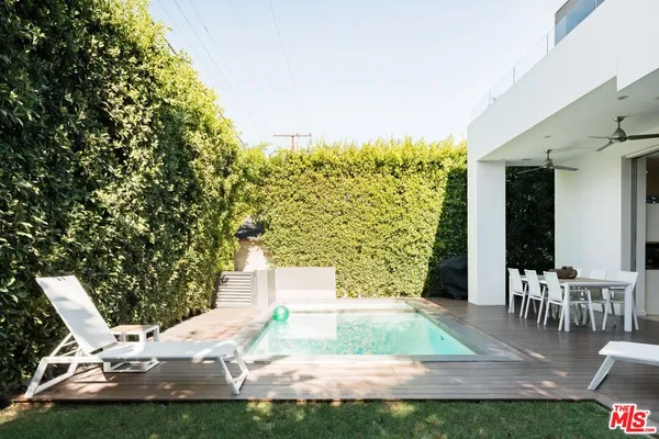$24,675 | 1723 South Durango Avenue, Los Angeles, CA 90035