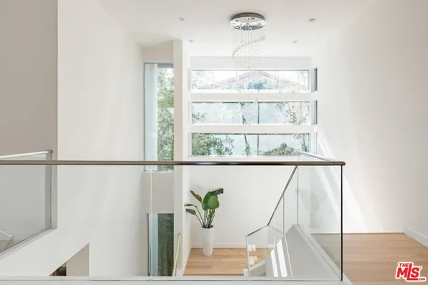 $24,675 | 1723 South Durango Avenue, Los Angeles, CA 90035