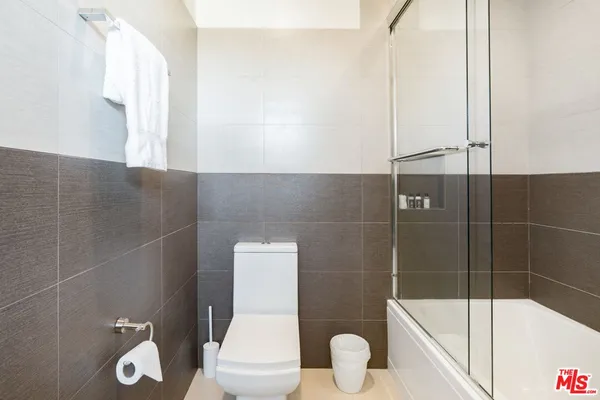 $24,675 | 1723 South Durango Avenue, Los Angeles, CA 90035