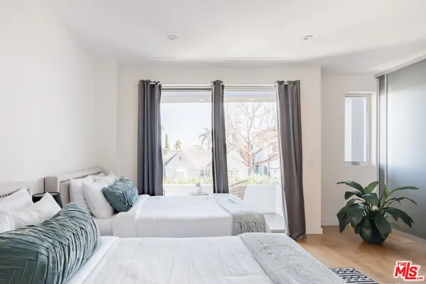 $24,675 | 1723 South Durango Avenue, Los Angeles, CA 90035