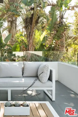 $24,675 | 1723 South Durango Avenue, Los Angeles, CA 90035