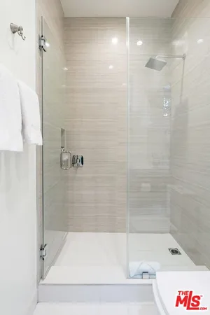 $24,675 | 1723 South Durango Avenue, Los Angeles, CA 90035