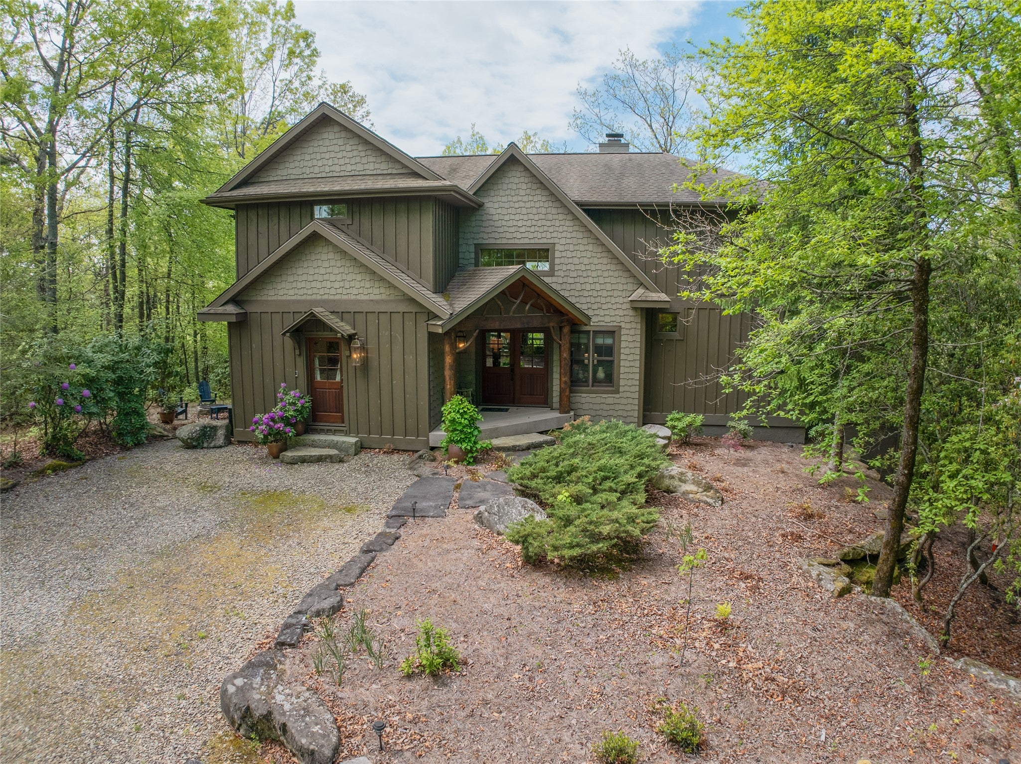 536 Hawk Mountain Road Lake Toxaway, NC 28747 - Photo 2 of 67 Gallery Image 2
