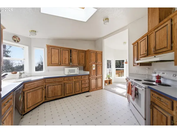 $619,900 | 25205 Northwest Mt Richmond Road, Yamhill, OR 97148