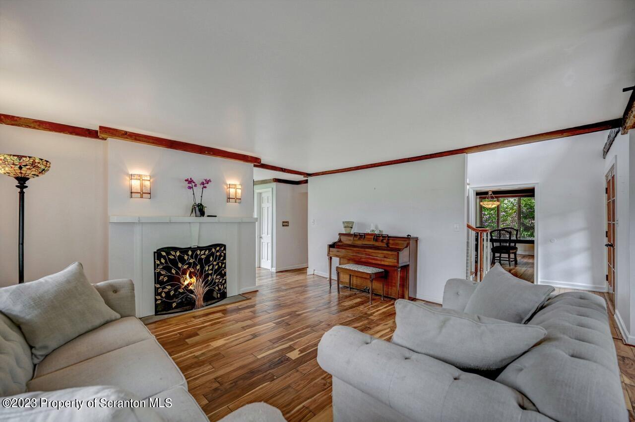 439 Stone Road Dalton, PA 18414 - Photo 18 of 110 Gallery Image 18