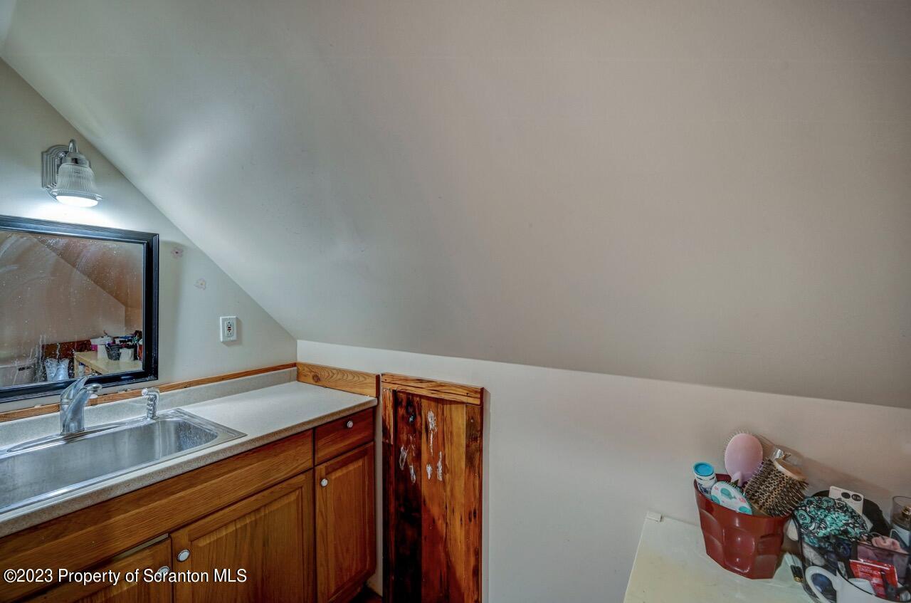 439 Stone Road Dalton, PA 18414 - Photo 78 of 110 Gallery Image 78