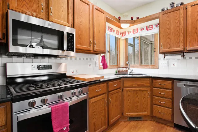 $469,900 | 6468 Wildcreek Drive, Holland, MI 49423