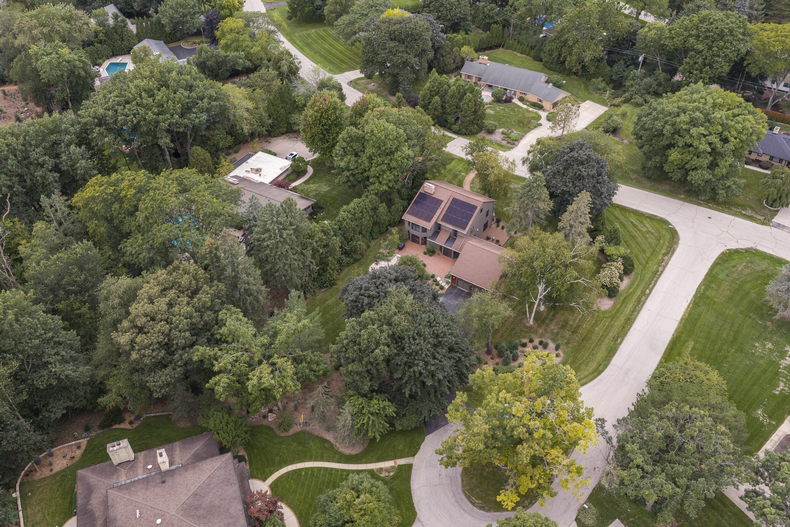 15025 Westover Road Elm Grove, WI 53122 - Photo 83 of 84 15025 Westover-83