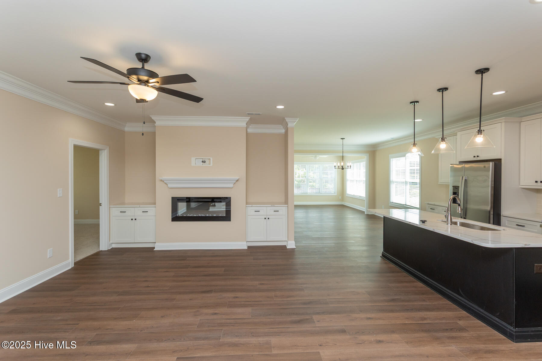 1265 Morganton Road Pinehurst, NC 28374 - Photo 7 of 34 living room5