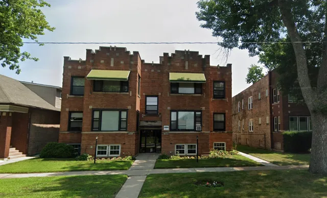$449,900 | 7347 South Calumet Avenue, Chicago, IL 60619