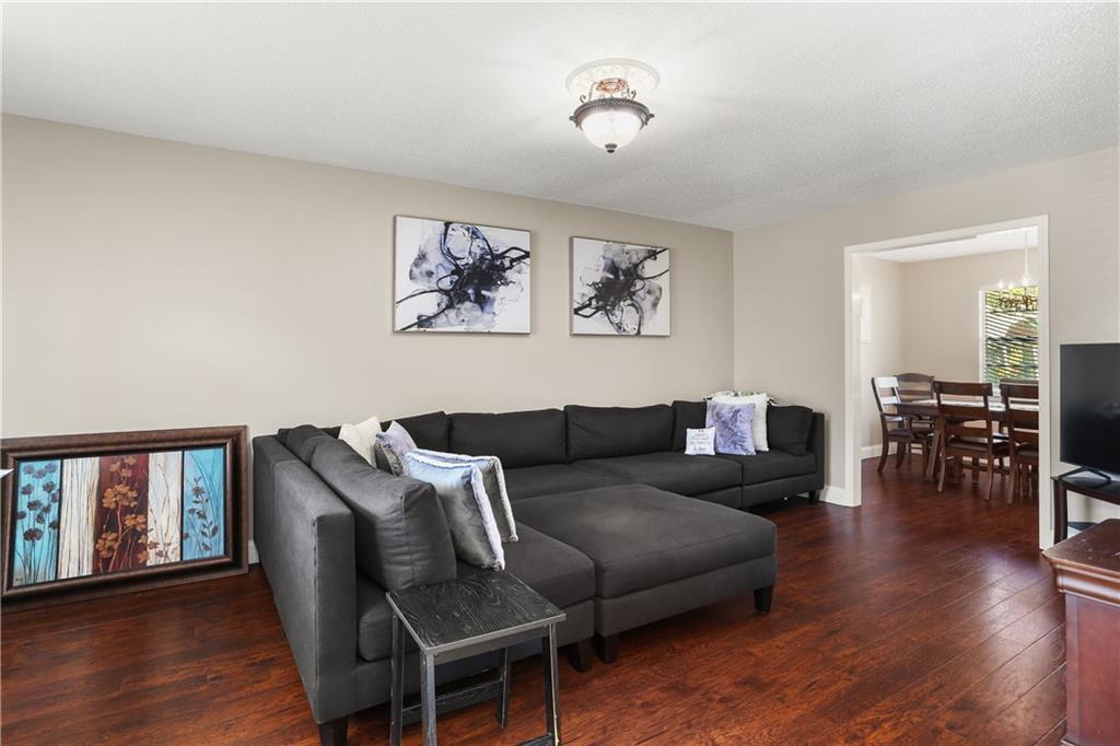 2149 Laurel Avenue Gretna, LA 70056 - Photo 4 of 17