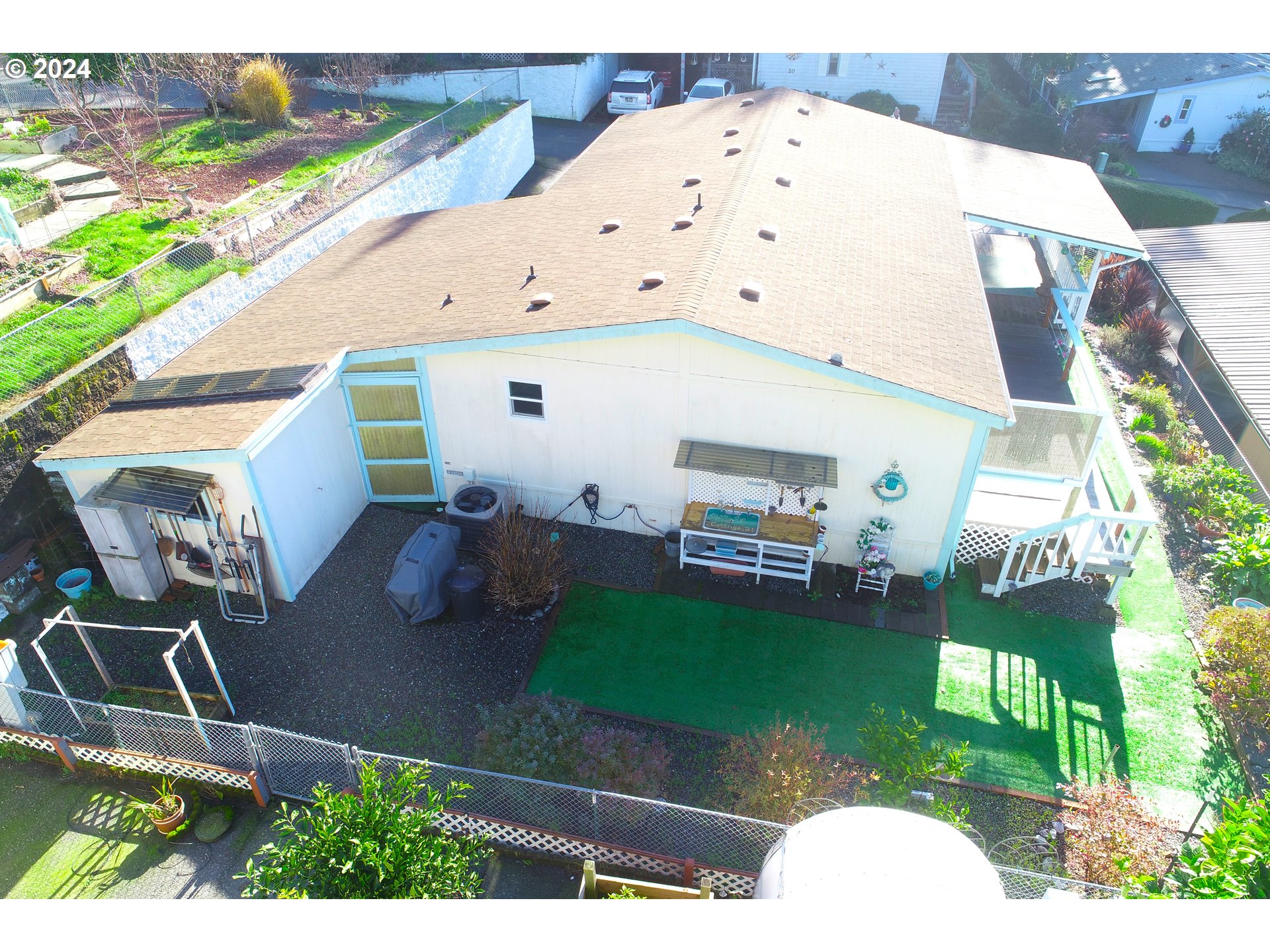 98041 Hallway Road, Unit 21 Brookings, OR 97415 - Photo 5 of 23 Gallery Image 5