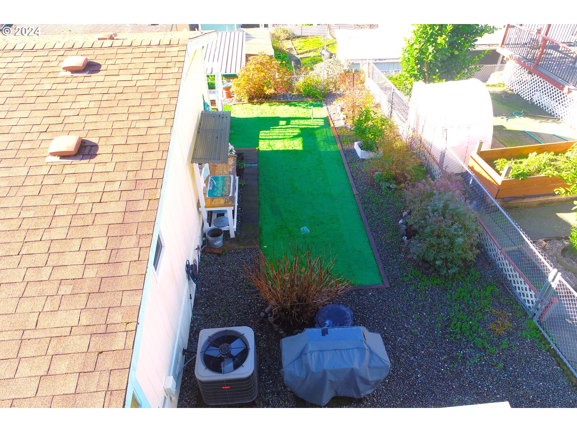 98041 Hallway Road, Unit 21 Brookings, OR 97415 - Photo 7 of 23 Gallery Image 7
