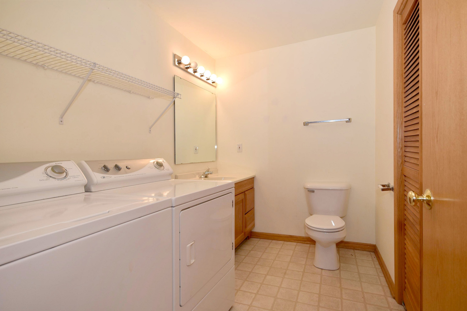 566 South Peace Road Sycamore, IL 60178 - Photo 25 of 26