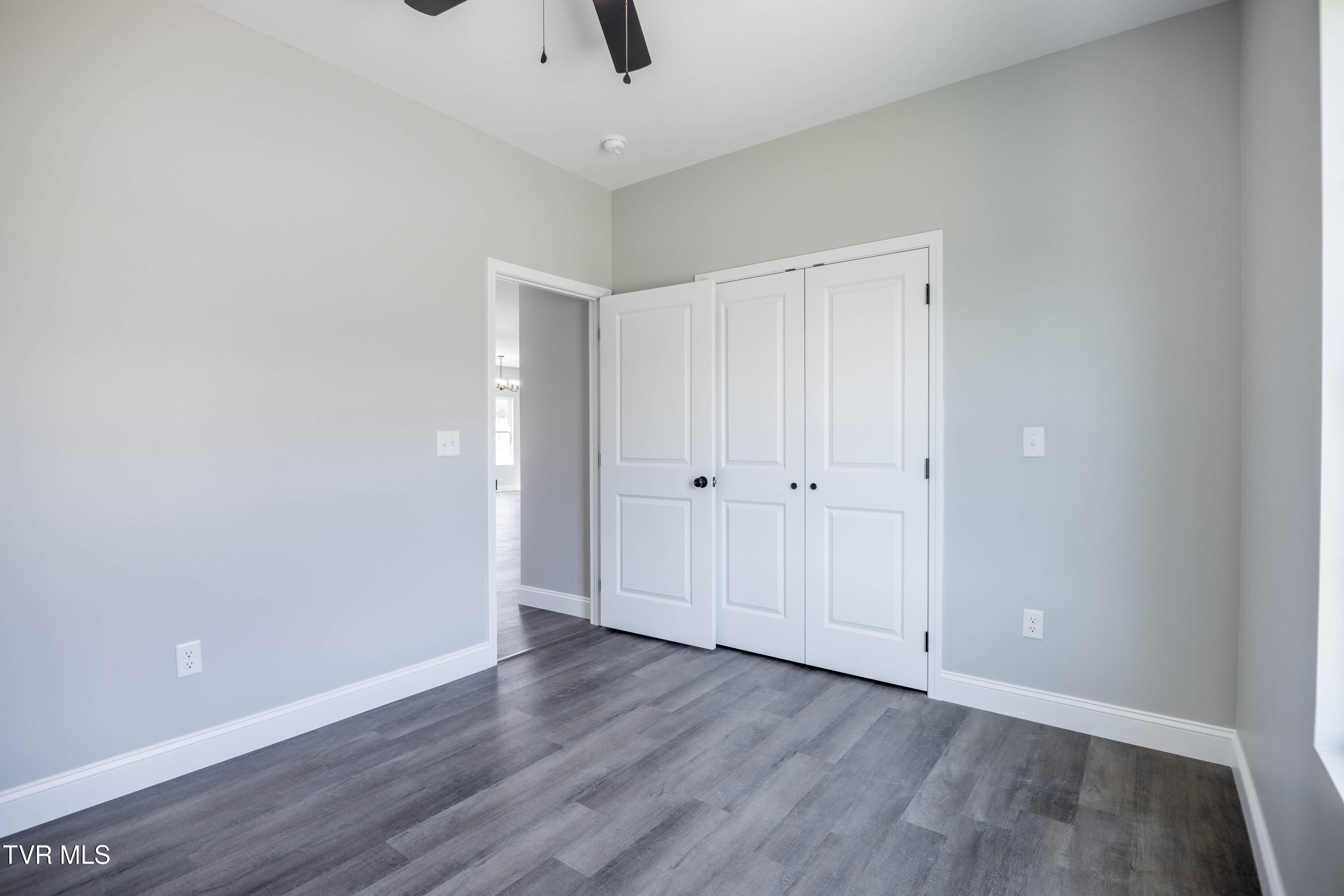 550 Gibson Loop Afton, TN 37616 - Photo 19 of 29 087A9875-HDR