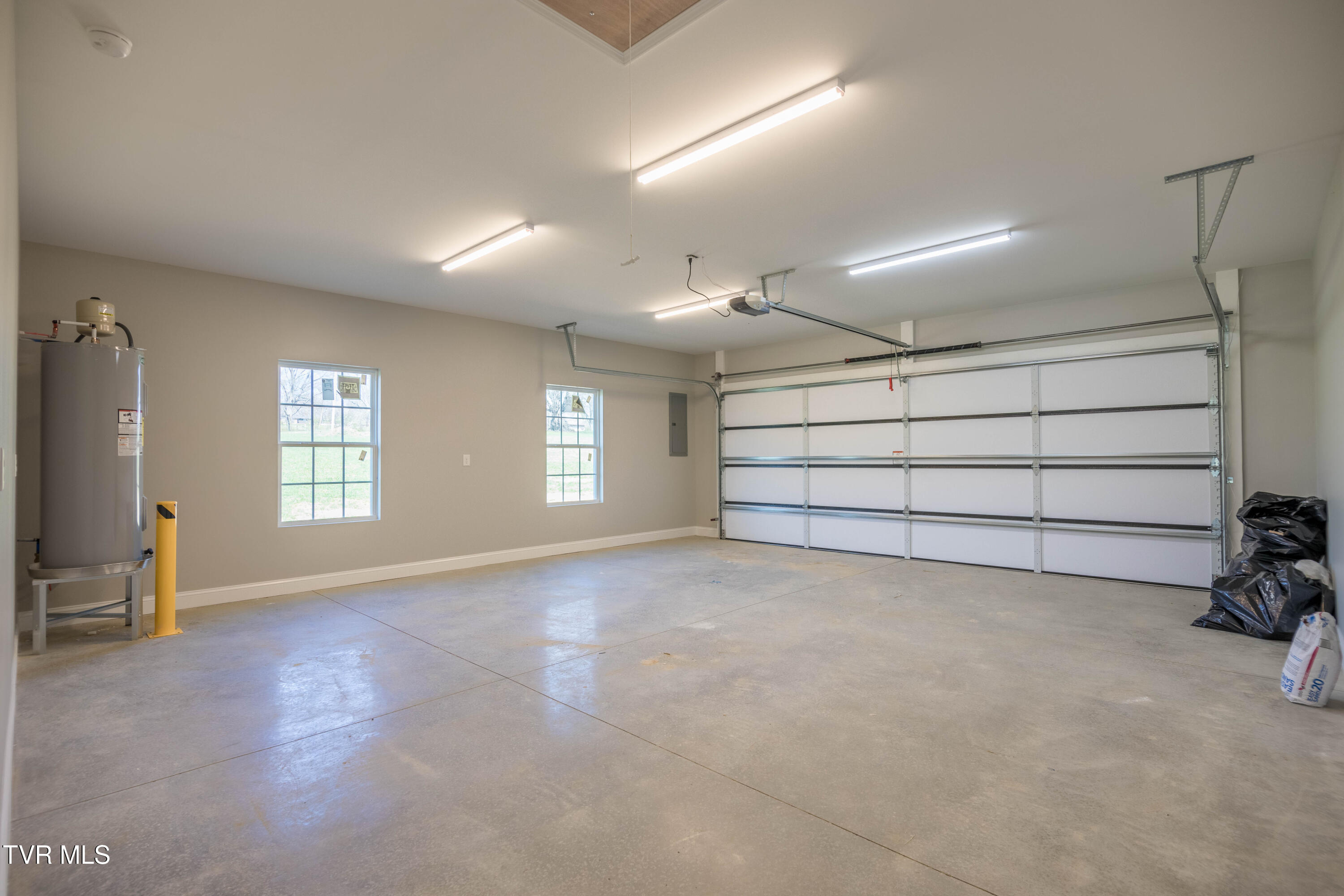 550 Gibson Loop Afton, TN 37616 - Photo 23 of 29 087A9905-HDR