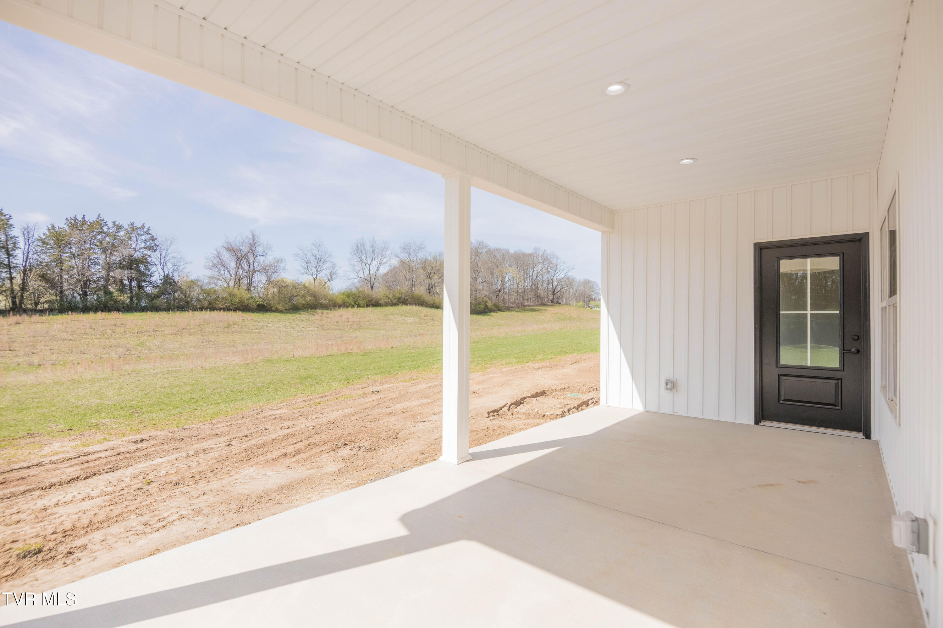 550 Gibson Loop Afton, TN 37616 - Photo 24 of 29 087A9899-HDR
