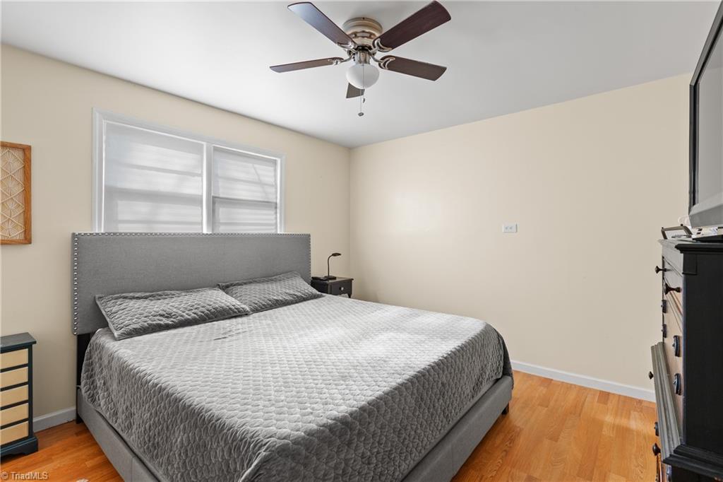 2465 Griffith Road Winston-Salem, NC 27103 - Photo 13 of 25