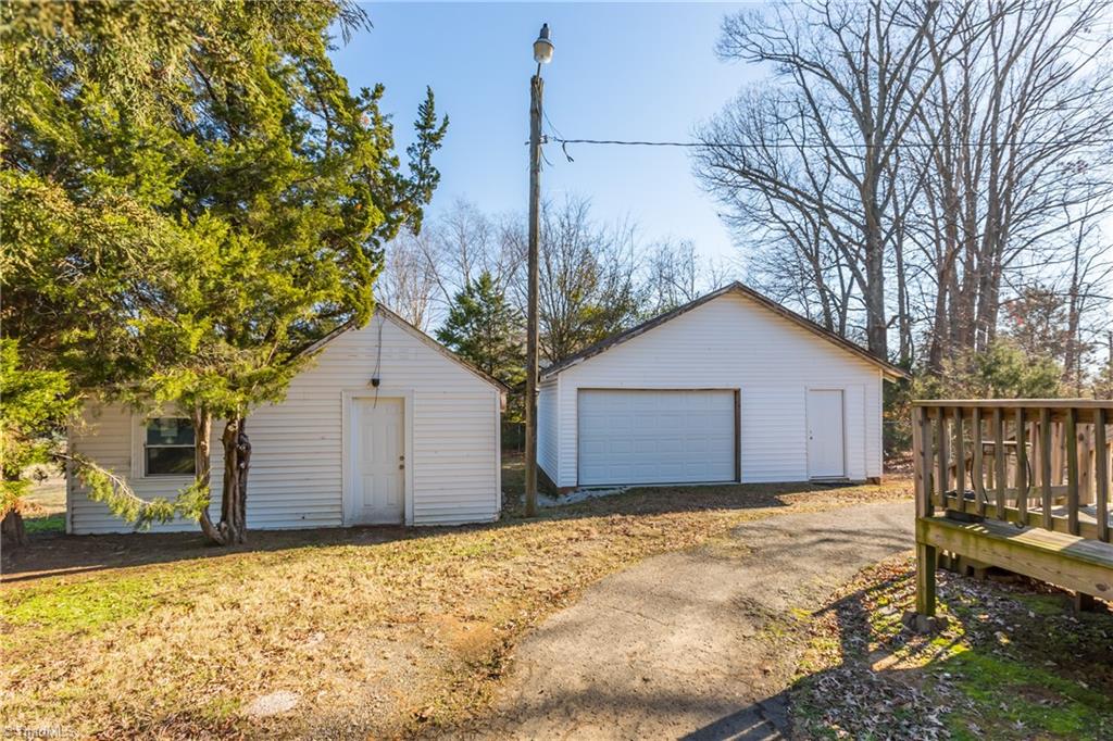 2465 Griffith Road Winston-Salem, NC 27103 - Photo 22 of 25