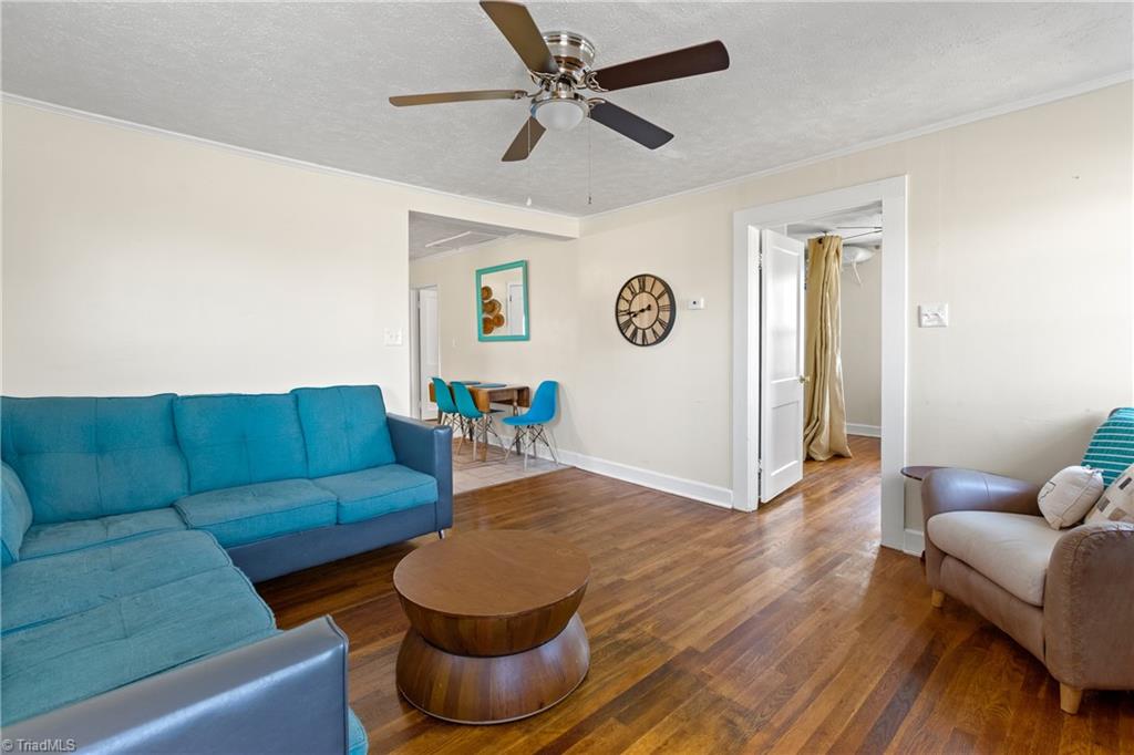 2465 Griffith Road Winston-Salem, NC 27103 - Photo 5 of 25