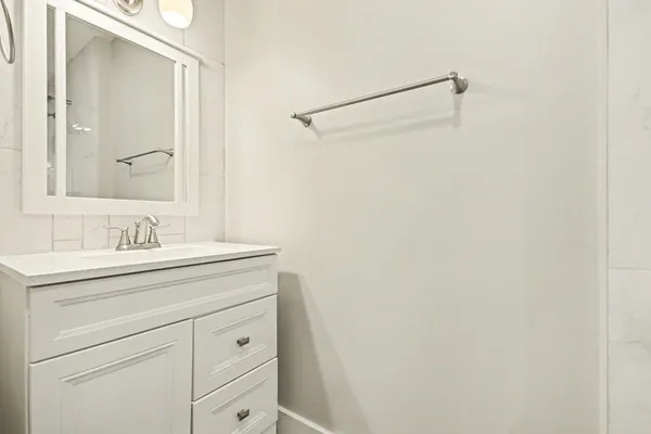 $265,999 | 2311 Bluebell Court, Aurora, IL 60506