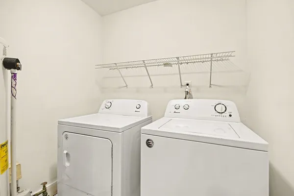 $265,999 | 2311 Bluebell Court, Aurora, IL 60506