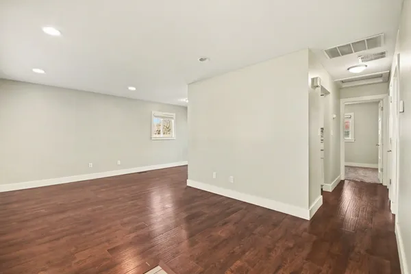 $265,999 | 2311 Bluebell Court, Aurora, IL 60506