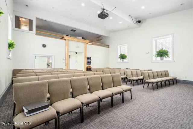 $489,000 | 281 Washington Avenue, Albany, NY 12206