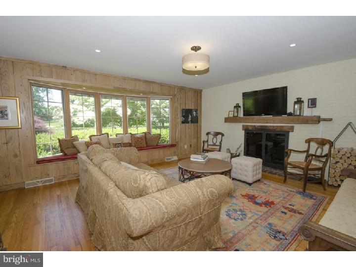 15 Rabbit Run Road Malvern, PA 19355 - Photo 8 of 23 Family Room