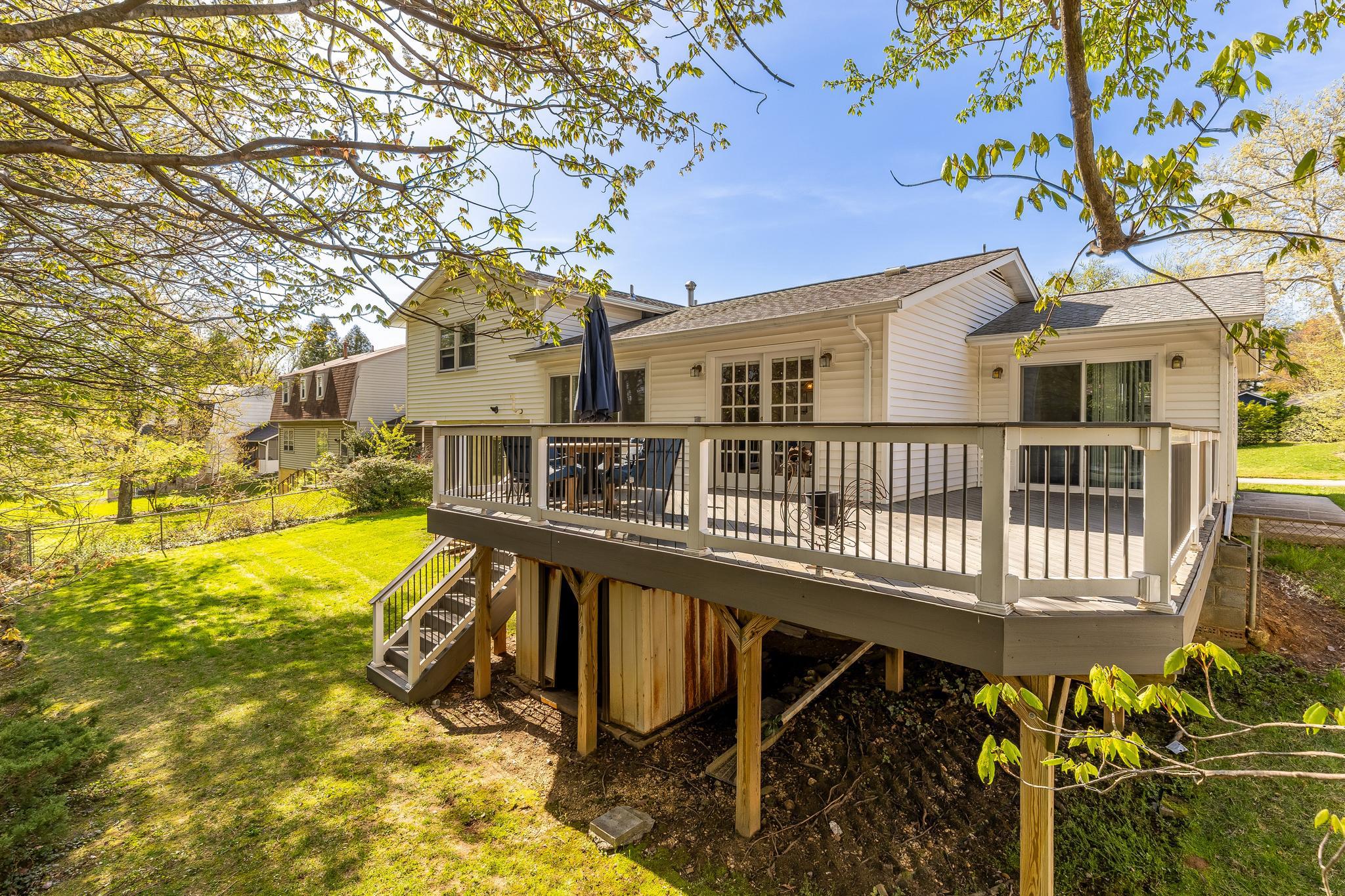 1005 Ruppert Road Silver Spring, MD 20903 - Photo 43 of 50 HUGE trex back deck