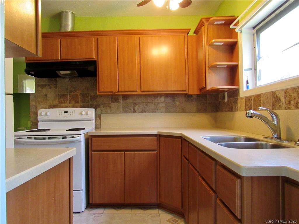 1105 Carter Street, Unit 3 High Point, NC 27260 - Photo 11 of 25 Gallery Image 11