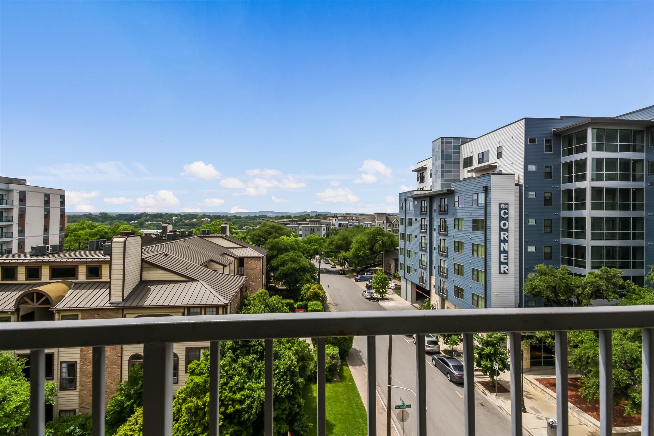 910 West 25th Street, Unit 503 Austin, TX 78705 - Photo 18 of 24 a view of a balcony with city view