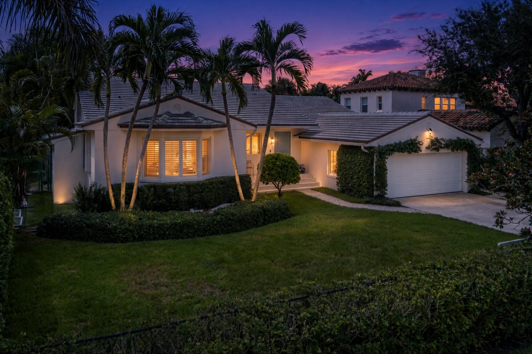 250 Murray Road West Palm Beach, FL 33405 - Photo 2 of 46 Twilight