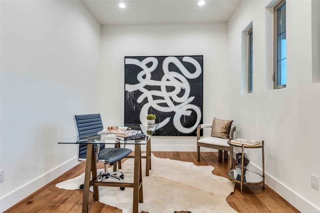 11131 Hillcrest Road Dallas, TX 75230 - Photo 20 of 24