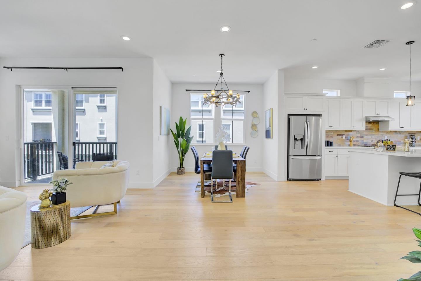 37356 Suncrest Street Newark, CA 94560 - Photo 3 of 47 a living room with furniture and kitchen view