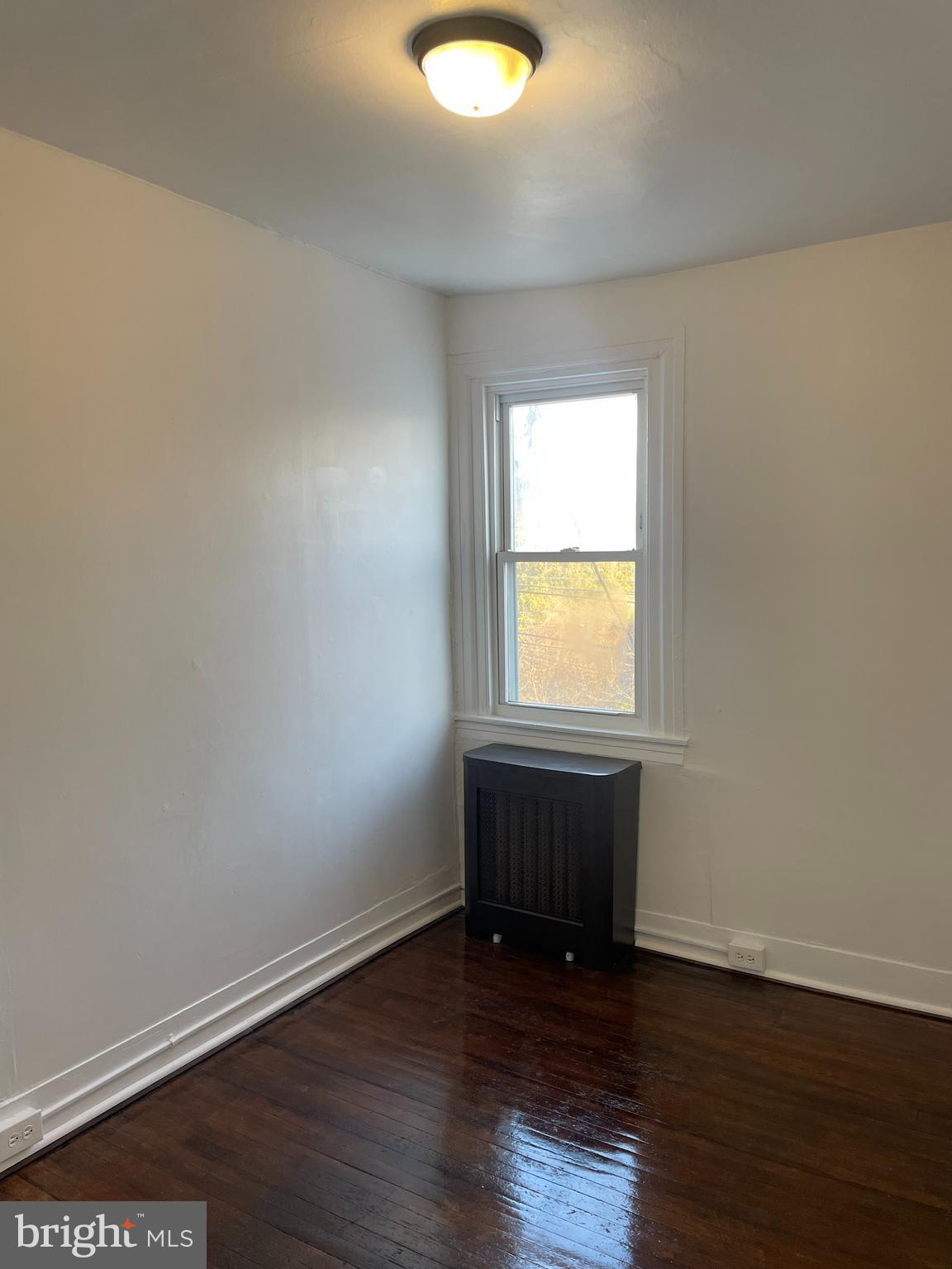 67 Sunshine Road Upper Darby, PA 19082 - Photo 15 of 29