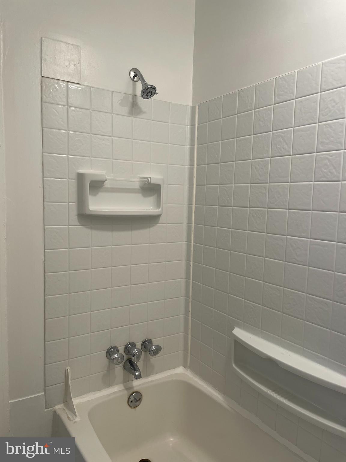 67 Sunshine Road Upper Darby, PA 19082 - Photo 19 of 29