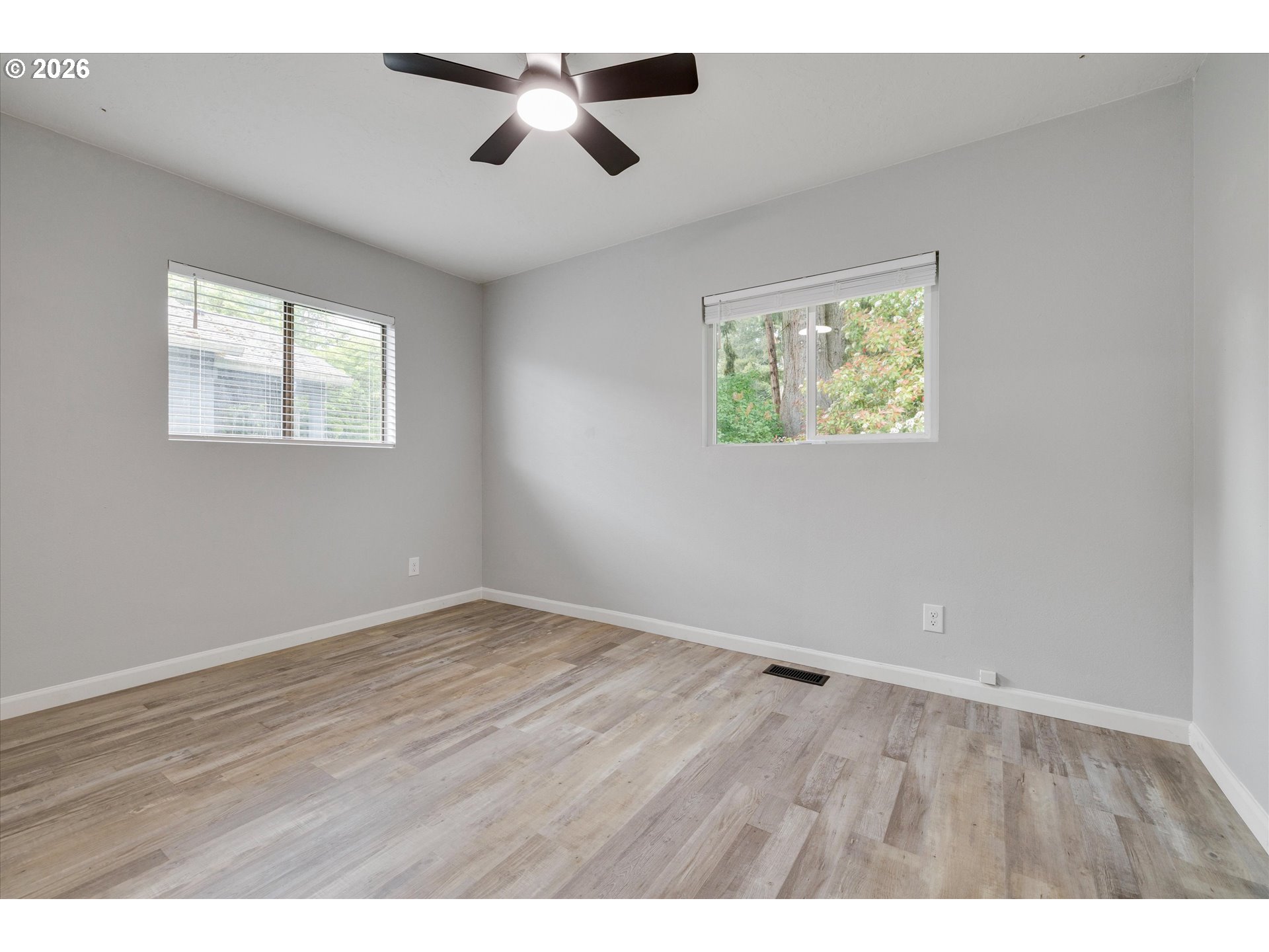885 East Bridge Street Vernonia, OR 97064 - Photo 34 of 48