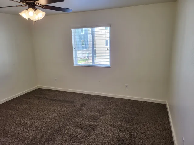 $1,750 | 21155 Gosling Road, Unit 17A, Spring, TX 77388