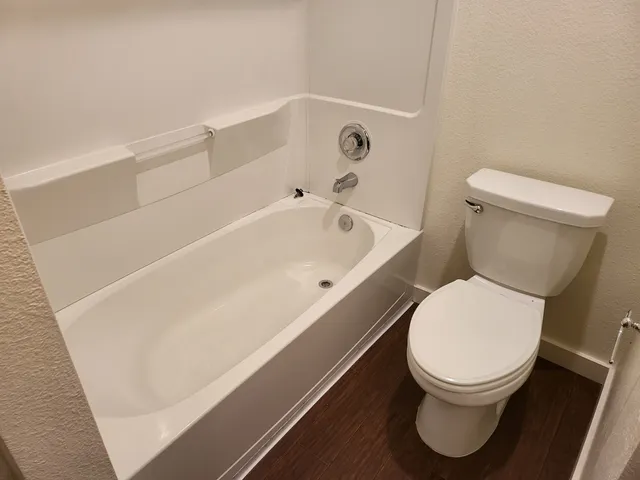 $1,750 | 21155 Gosling Road, Unit 17A, Spring, TX 77388