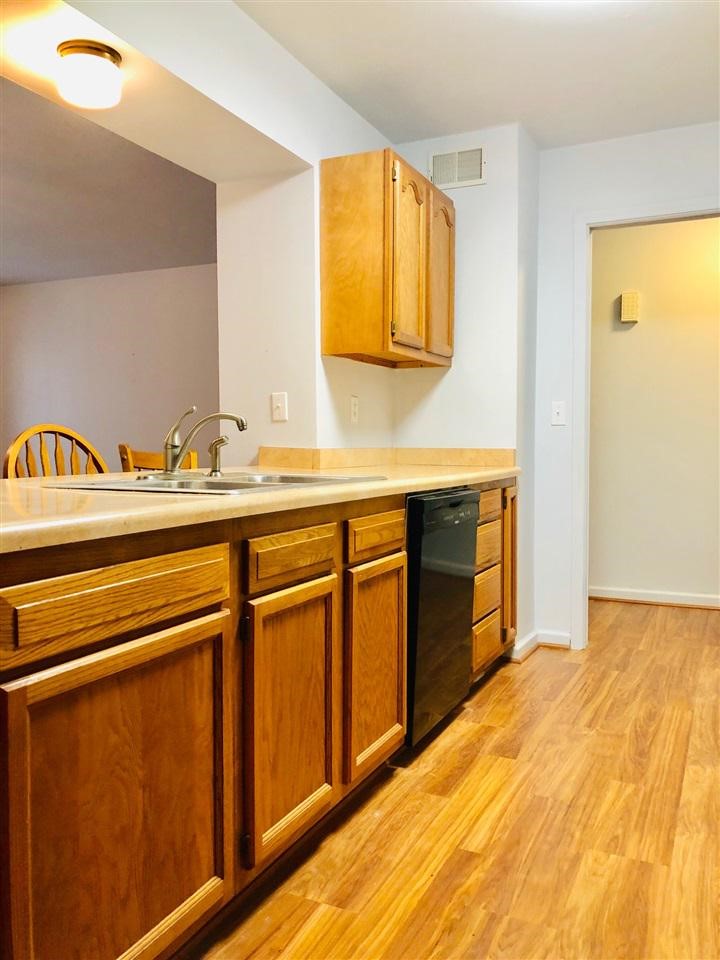 5400 East Coldwater Road Flint, MI 48506 - Photo 14 of 53 21529444-13.JPG