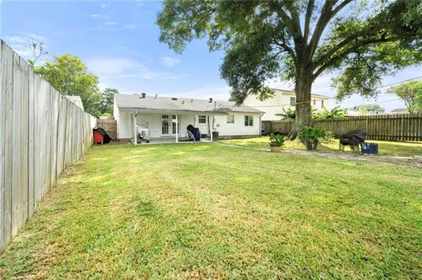 $2,000 | 832 Morningside Drive, Terrytown, LA 70056