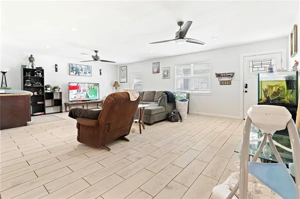 $2,000 | 832 Morningside Drive, Terrytown, LA 70056
