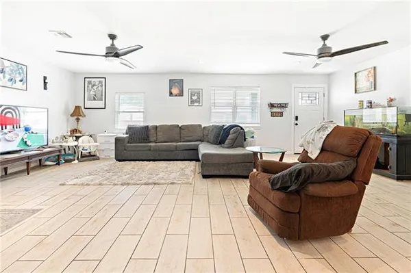 $2,000 | 832 Morningside Drive, Terrytown, LA 70056