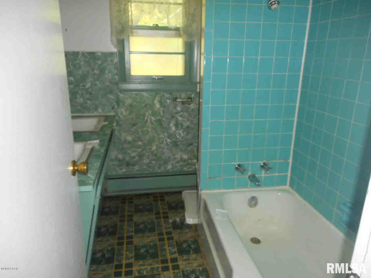 1001 West Brewster Road Herrin, IL 62948 - Photo 19 of 35 Gallery Image 19