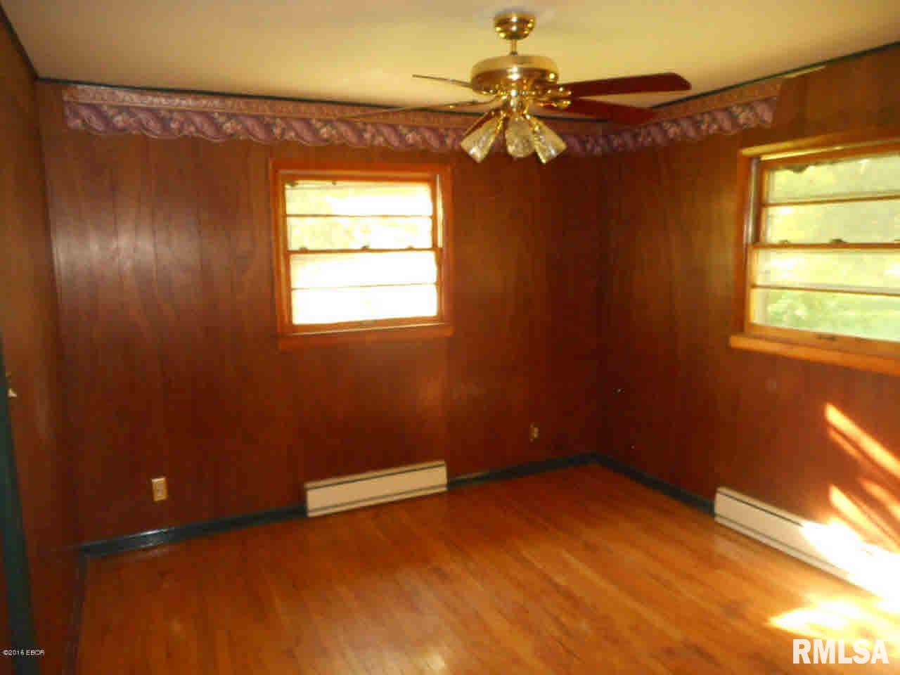 1001 West Brewster Road Herrin, IL 62948 - Photo 20 of 35 Gallery Image 20