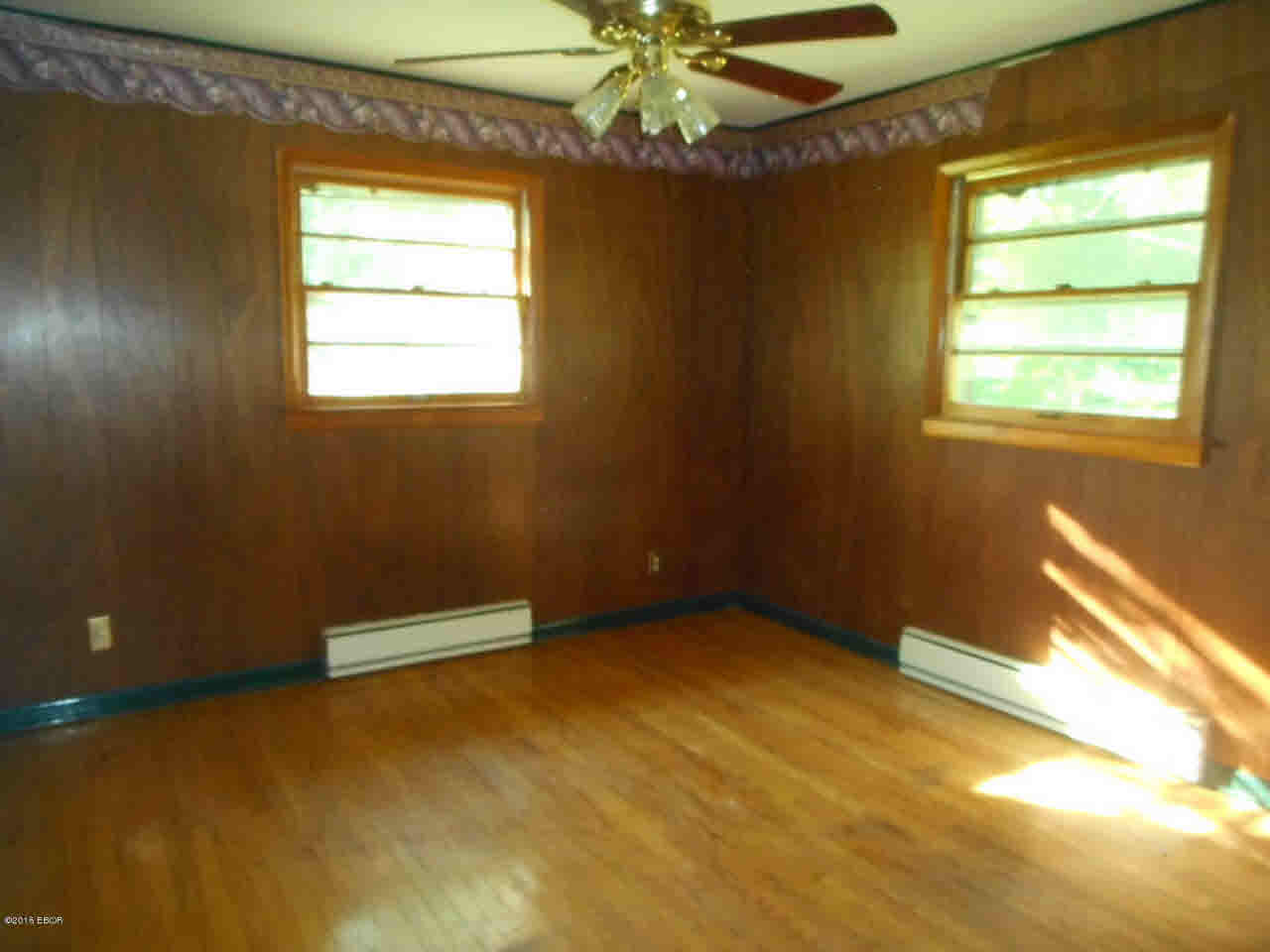 1001 West Brewster Road Herrin, IL 62948 - Photo 21 of 35 Gallery Image 21