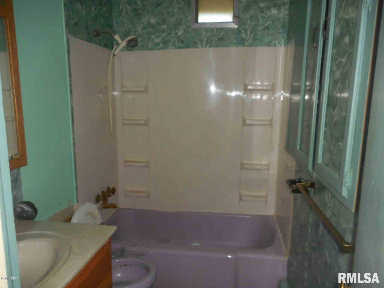 1001 West Brewster Road Herrin, IL 62948 - Photo 26 of 35 Gallery Image 26